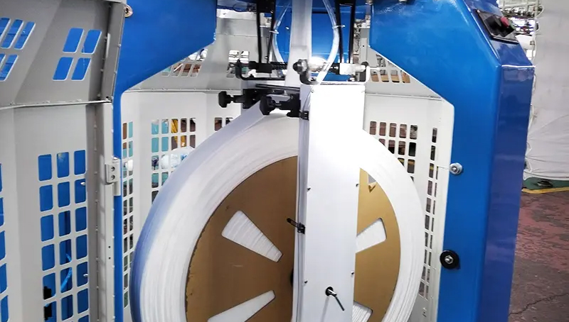 Fabricant de machines &agrave; tricoter