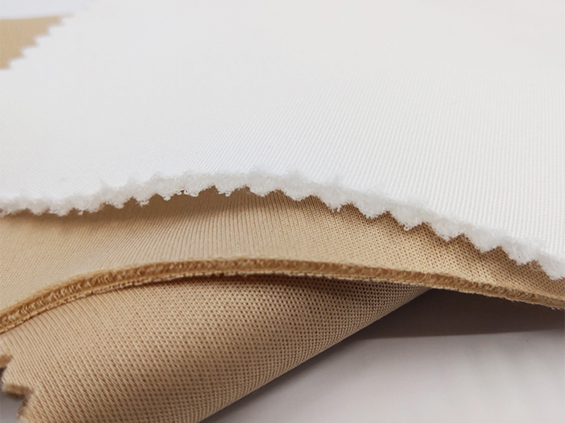 Tissu de couche d\'air