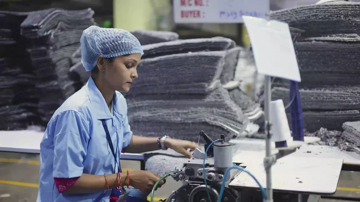 Comment choisir le bon fabricant de machines à tricoter pour votre usine